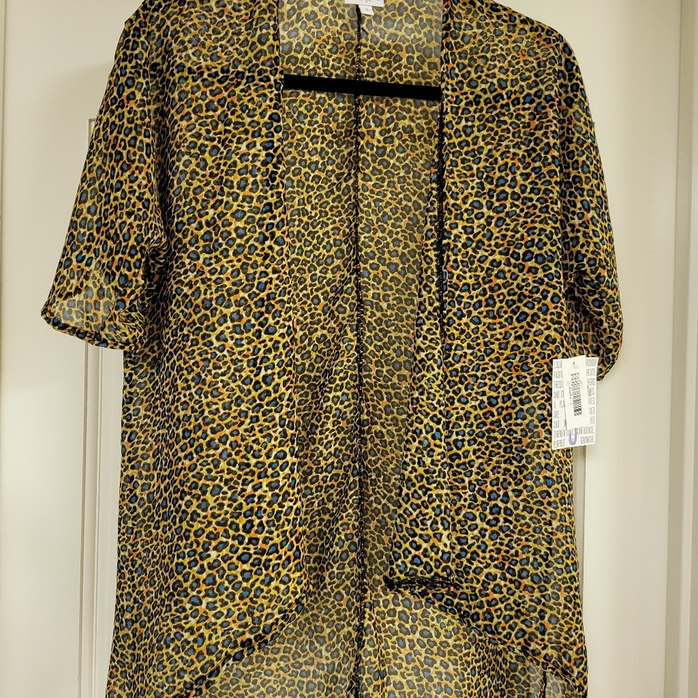 LuLa Roe Leopard Lightweight Wrap Shawl Coverup Size Large  NWT New